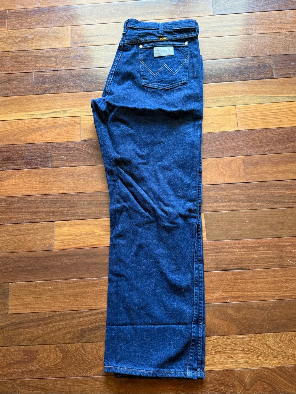 Wrangler Indigo 36 x 32 Men's Jeans
